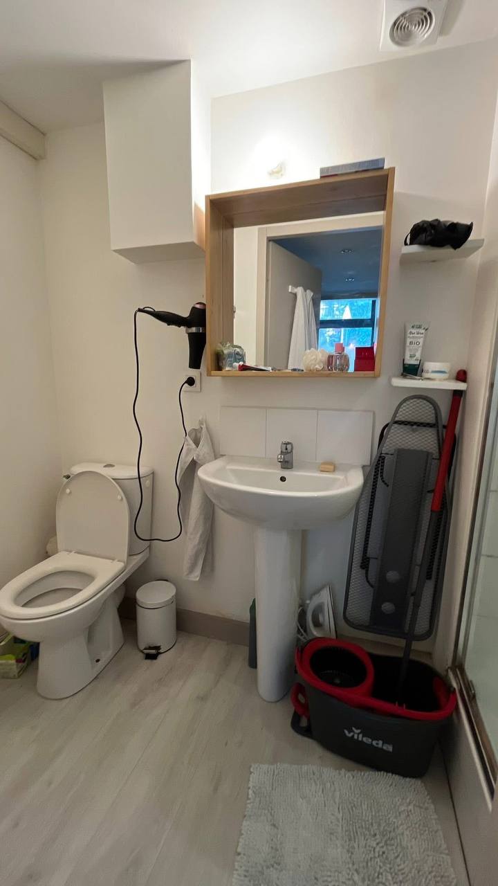 Studio meublé – Lyon 4 Croix-Rousse - Image 3